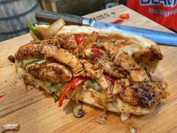 Cheese Chicken Sandwiches



&ndash; Blackstone Products (UK)
